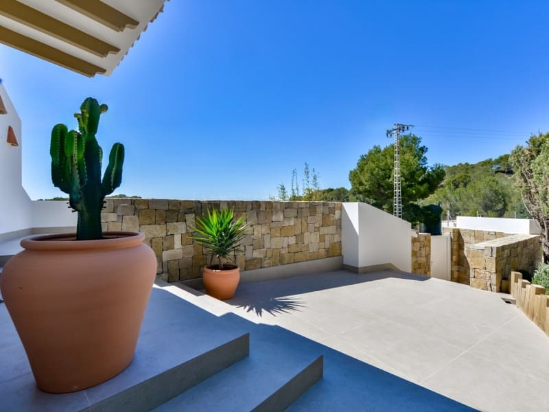 5 bedroom Villa for sale in Altea la Vella - € 1,495,000 (Ref: 8935365)