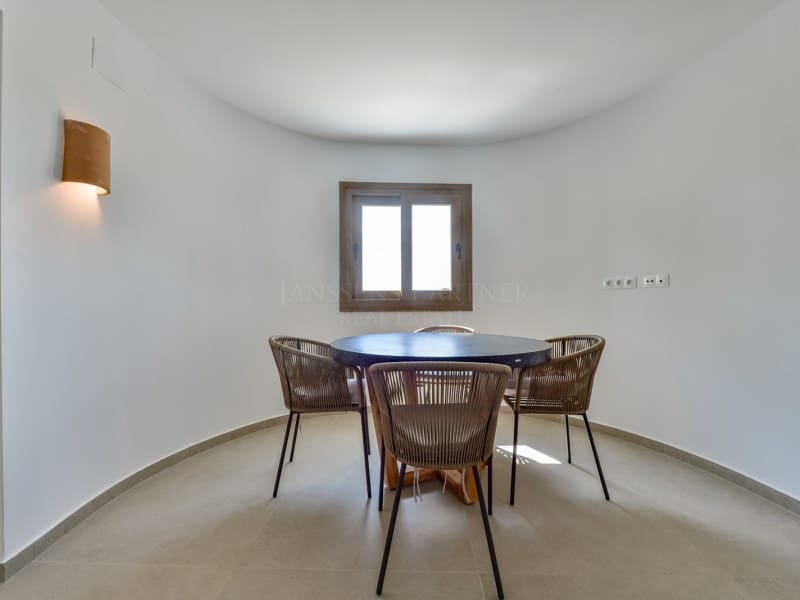 5 bedroom Villa for sale in Altea la Vella - € 1,495,000 (Ref: 8935365)