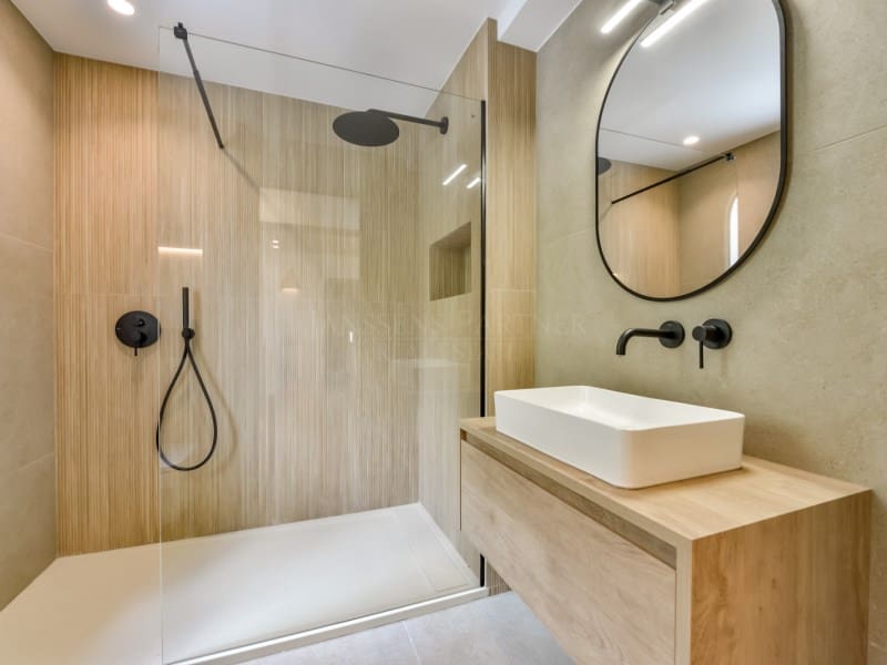 5 bedroom Villa for sale in Altea la Vella - € 1,495,000 (Ref: 8935365)