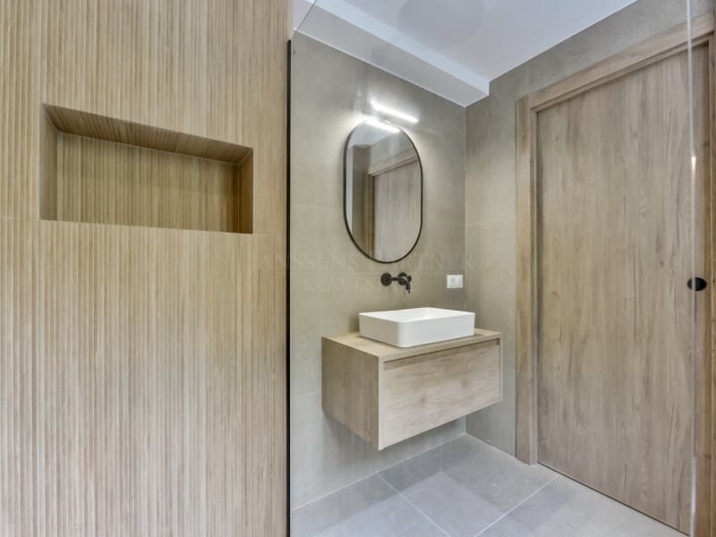 5 bedroom Villa for sale in Altea la Vella - € 1,495,000 (Ref: 8935365)