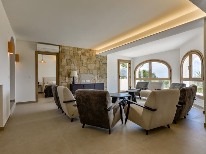 5 bedroom Villa for sale in Altea la Vella - € 1,495,000 (Ref: 8935365)