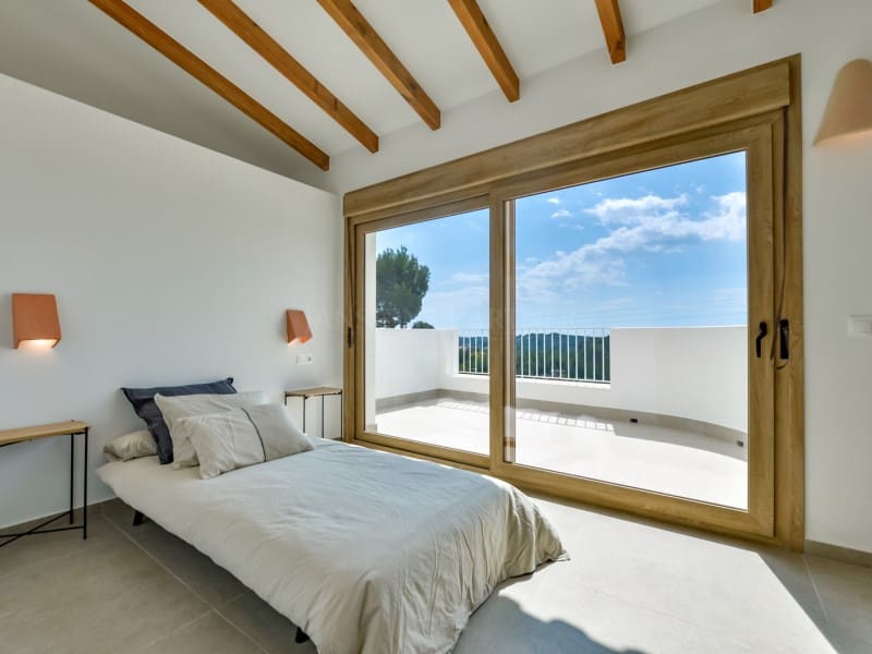 5 bedroom Villa for sale in Altea la Vella - € 1,495,000 (Ref: 8935365)