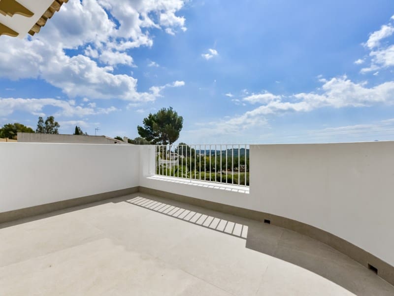 5 bedroom Villa for sale in Altea la Vella - € 1,495,000 (Ref: 8935365)