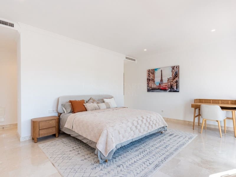 6 soveværelse Villa til salg i Golden Mile med swimmingpool - € 2.420.000 (Ref: 8935366)