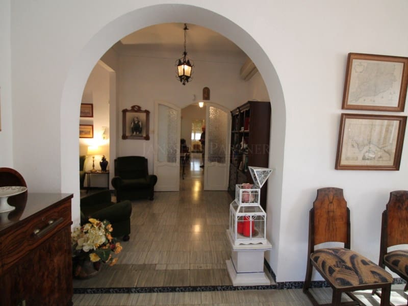 7 bedroom Villa for sale in Aspe - € 500,000 (Ref: 9005208)