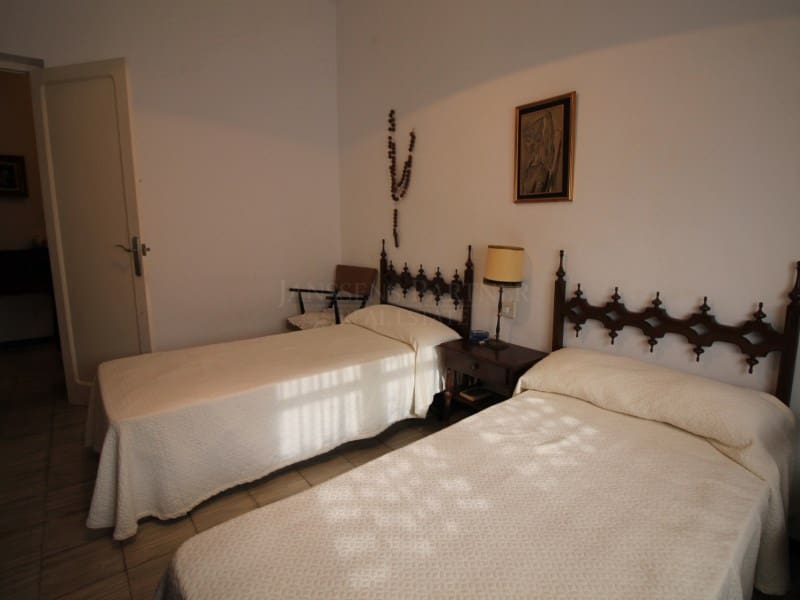 7 bedroom Villa for sale in Aspe - € 500,000 (Ref: 9005208)