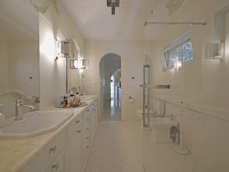 4 slaapkamer Villa te koop in Moraira met garage - € 5.850.000 (Ref: 9059832)