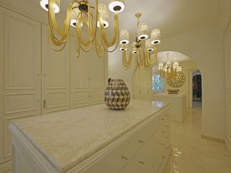 4 slaapkamer Villa te koop in Moraira met garage - € 5.850.000 (Ref: 9059832)