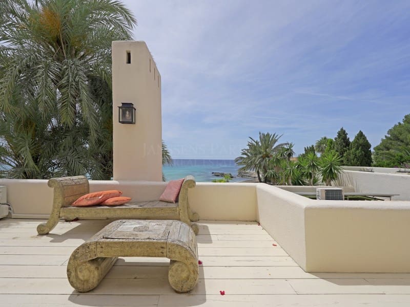 4 slaapkamer Villa te koop in Moraira met garage - € 5.850.000 (Ref: 9059832)