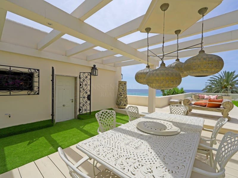 4 slaapkamer Villa te koop in Moraira met garage - € 5.850.000 (Ref: 9059832)