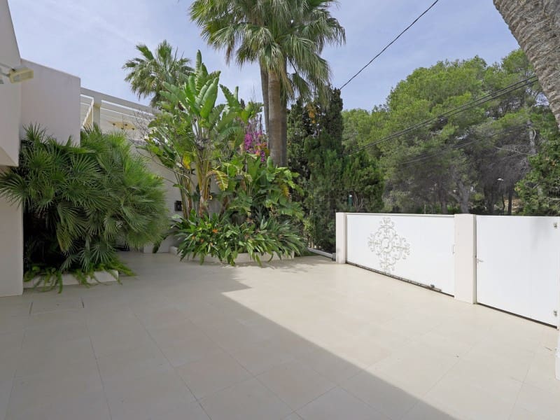 4 slaapkamer Villa te koop in Moraira met garage - € 5.850.000 (Ref: 9059832)