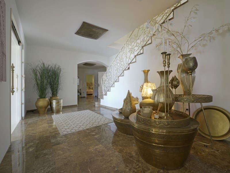 4 slaapkamer Villa te koop in Moraira met garage - € 5.850.000 (Ref: 9059832)