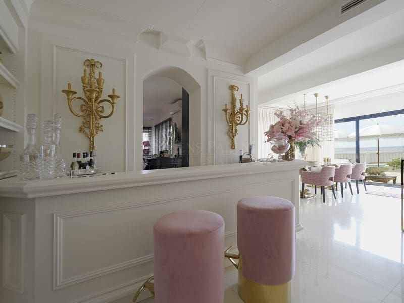 4 slaapkamer Villa te koop in Moraira met garage - € 5.850.000 (Ref: 9059832)