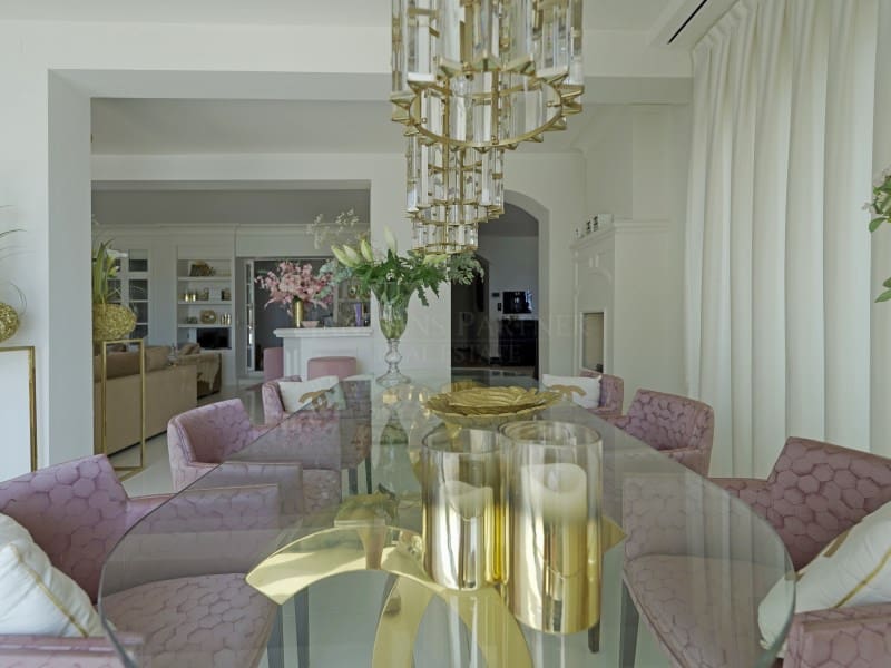 4 slaapkamer Villa te koop in Moraira met garage - € 5.850.000 (Ref: 9059832)