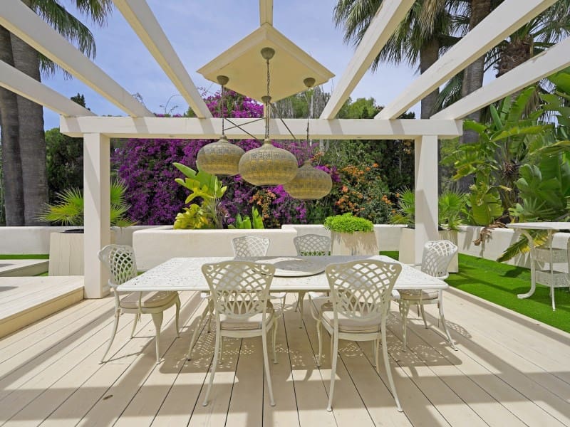 4 slaapkamer Villa te koop in Moraira met garage - € 5.850.000 (Ref: 9059832)