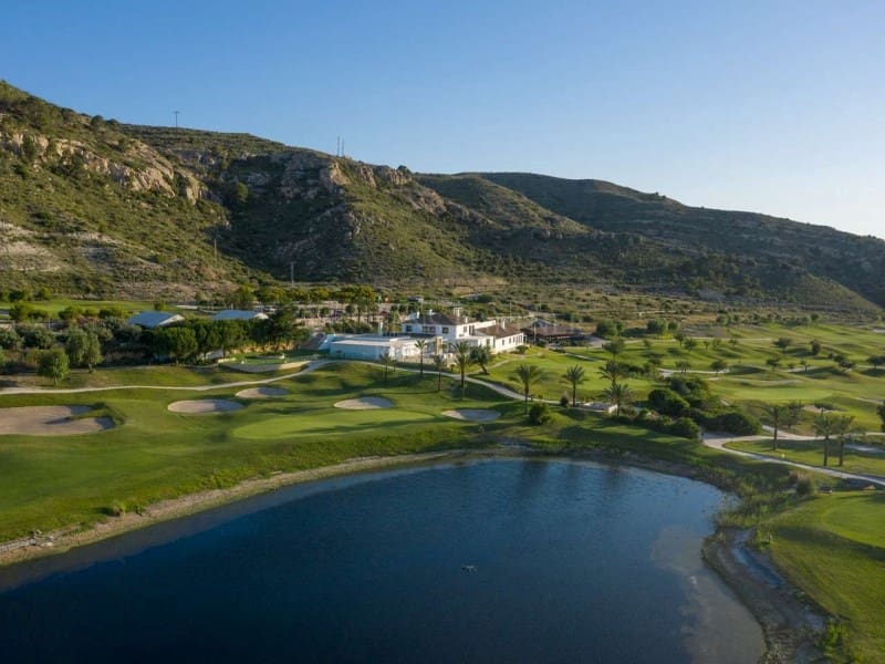 3 bedroom Apartment for sale in Monforte del Cid with pool - € 435,000 (Ref: 9078324)