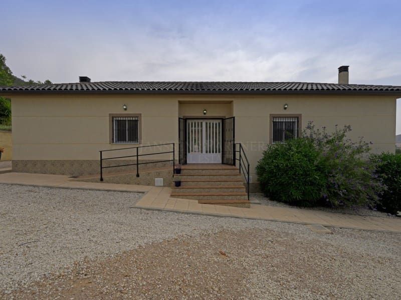 11 bedroom Villa for sale in Hondon de las Nieves - € 850,000 (Ref: 9082593)