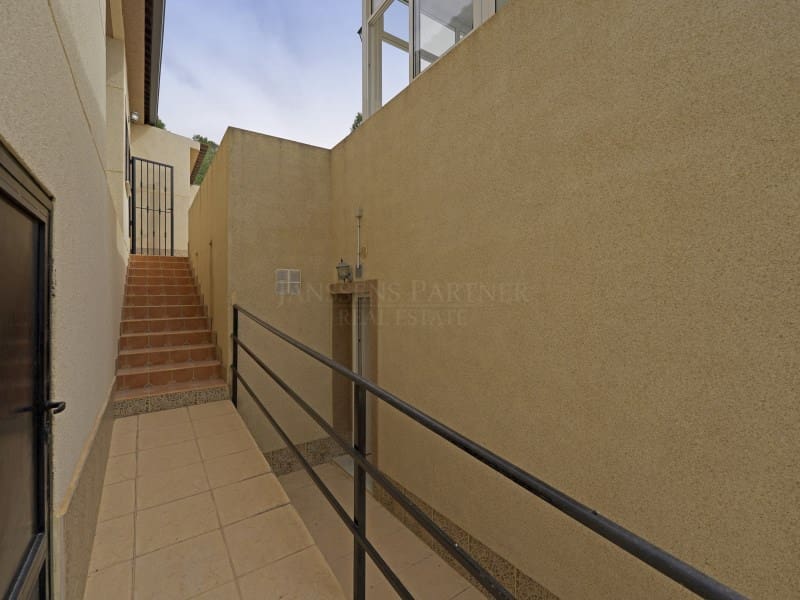 11 bedroom Villa for sale in Hondon de las Nieves - € 850,000 (Ref: 9082593)