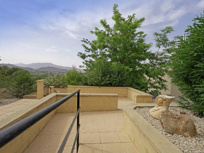 11 bedroom Villa for sale in Hondon de las Nieves - € 850,000 (Ref: 9082593)