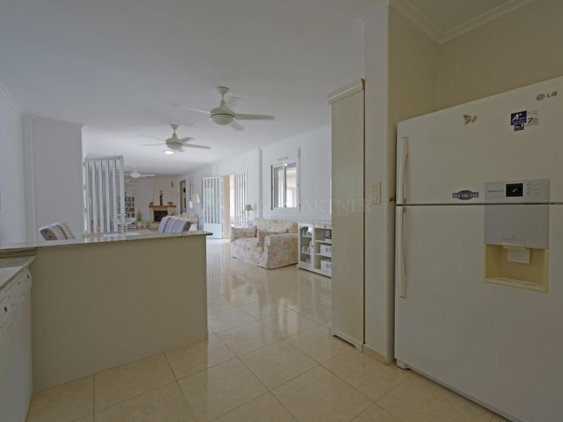 11 bedroom Villa for sale in Hondon de las Nieves - € 850,000 (Ref: 9082593)