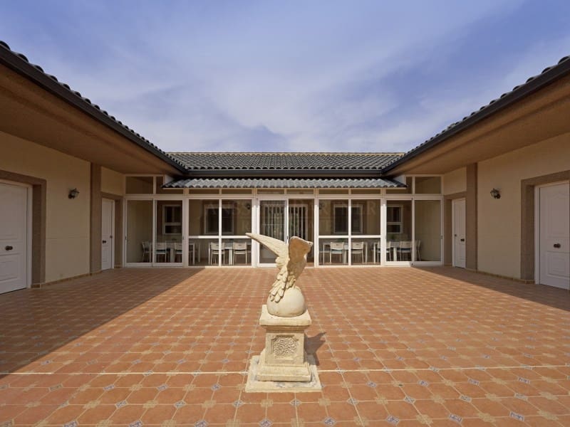 11 bedroom Villa for sale in Hondon de las Nieves - € 850,000 (Ref: 9082593)