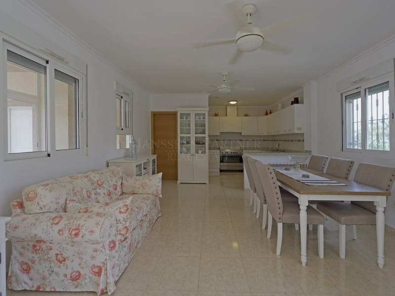 11 bedroom Villa for sale in Hondon de las Nieves - € 850,000 (Ref: 9082593)