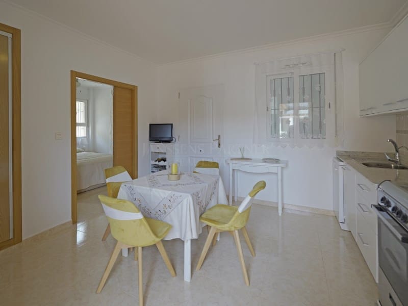 11 bedroom Villa for sale in Hondon de las Nieves - € 850,000 (Ref: 9082593)