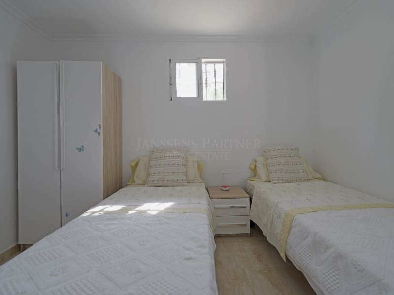 11 bedroom Villa for sale in Hondon de las Nieves - € 850,000 (Ref: 9082593)