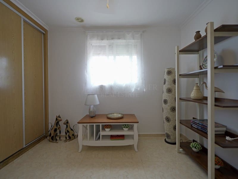 11 bedroom Villa for sale in Hondon de las Nieves - € 850,000 (Ref: 9082593)