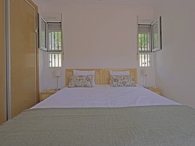 11 bedroom Villa for sale in Hondon de las Nieves - € 850,000 (Ref: 9082593)