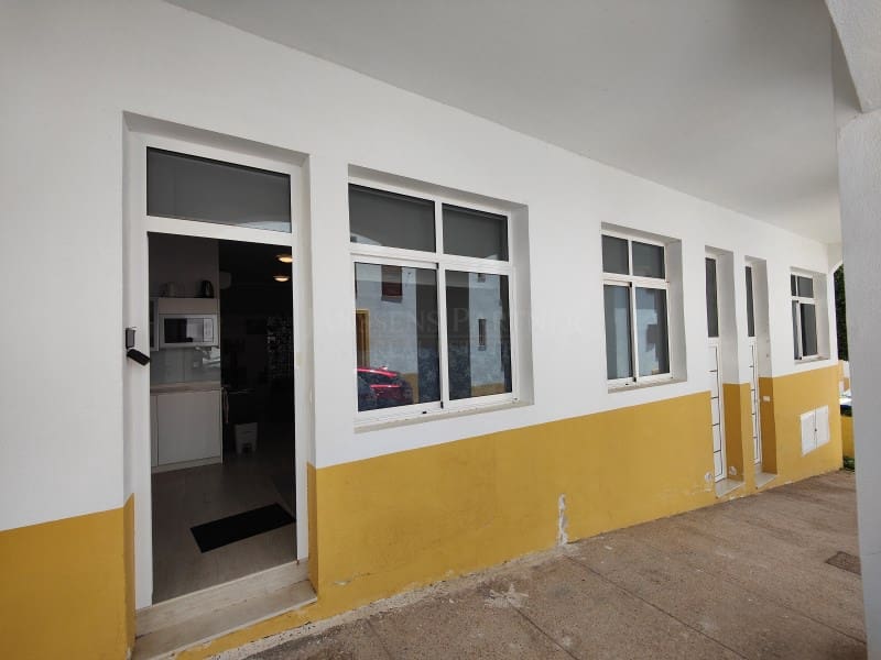 Kommersiell till salu i Altea - 120 000 € (Ref: 9085925)