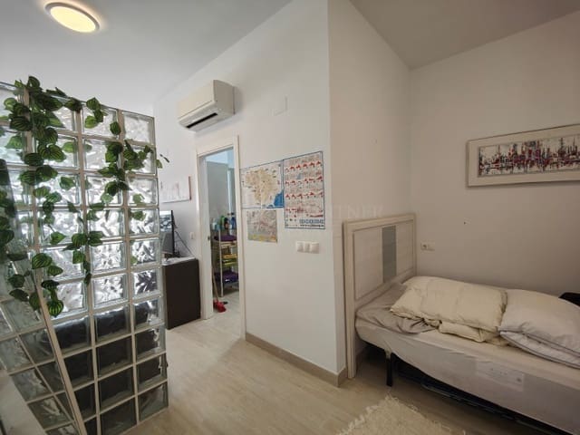 Kaupallinen myytävänä paikassa Altea - 120 000 € (Ref: 9085925)