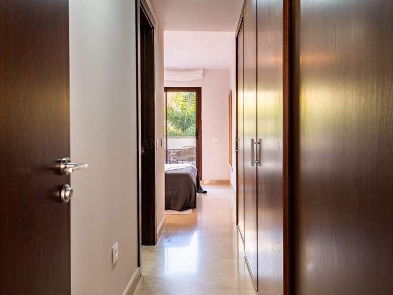 2 makuuhuone Huoneisto myytävänä paikassa Puerto Banus mukana uima-altaan - 589 000 € (Ref: 9099397)