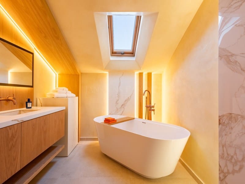 3 bedroom Townhouse for sale in Golden Mile with pool - € 1,495,000 (Ref: 9099398)