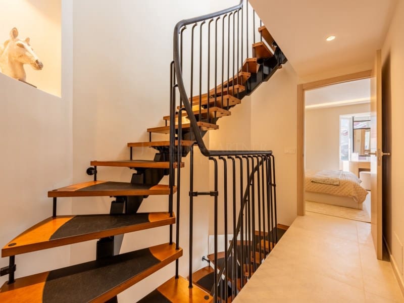 3 bedroom Townhouse for sale in Golden Mile with pool - € 1,495,000 (Ref: 9099398)