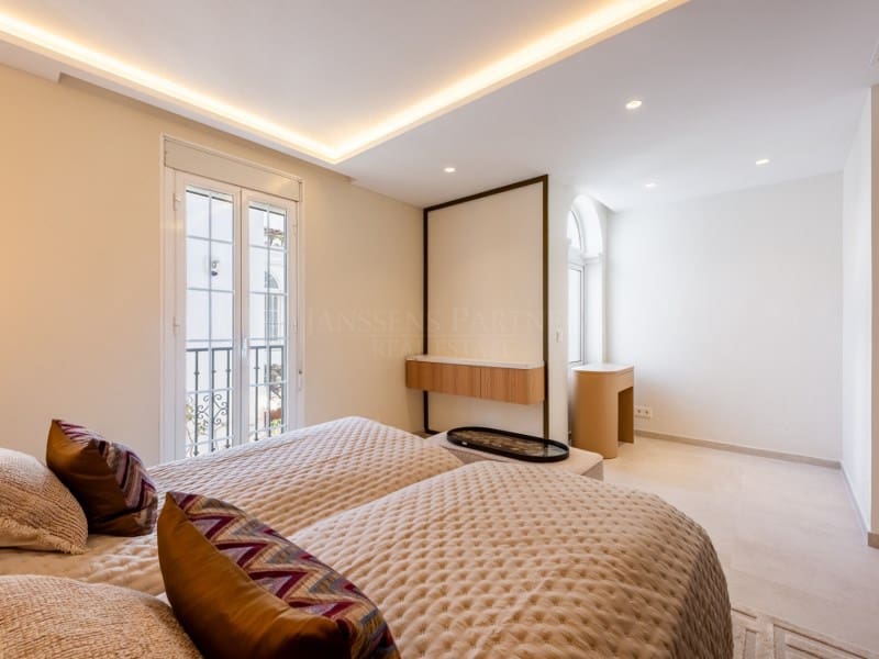 3 soverom Hus til salgs i Marbella med svømmebasseng - € 1 495 000 (Ref: 9099398)