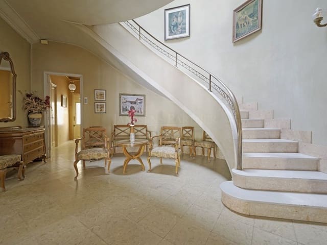 6 bedroom Townhouse for sale in Aspe - € 425,000 (Ref: 9105053)