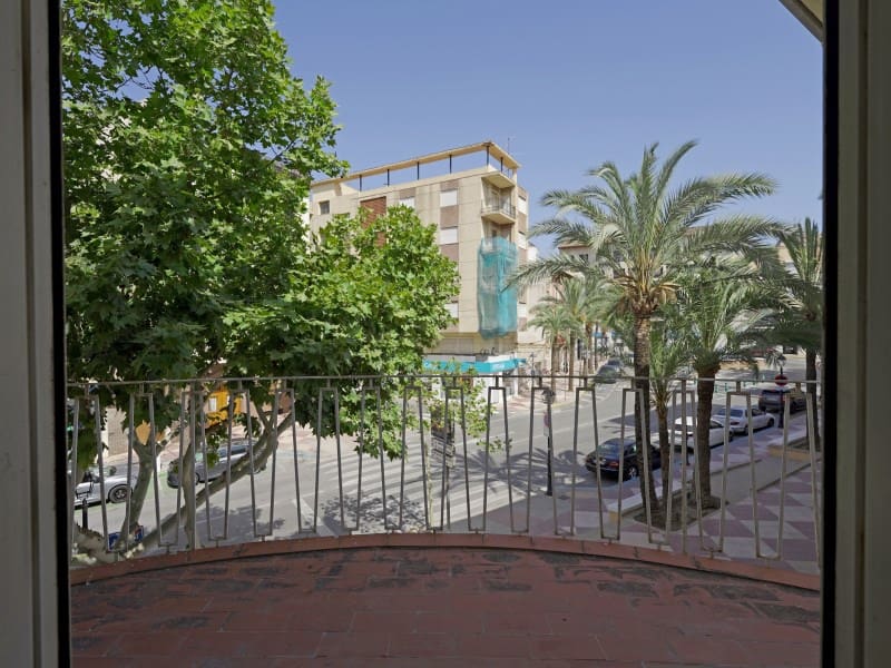 6 soveværelse Byhus til salg i Aspe - € 425.000 (Ref: 9105053)