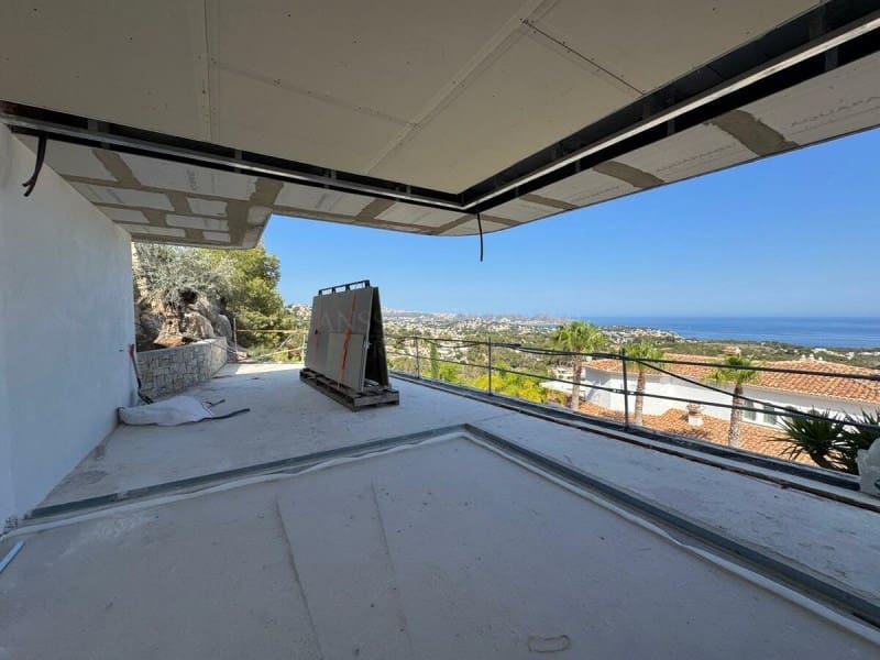 4 bedroom Villa for sale in Benissa with garage - € 3,900,000 (Ref: 9129906)