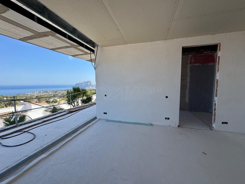 4 bedroom Villa for sale in Benissa with garage - € 3,900,000 (Ref: 9129906)