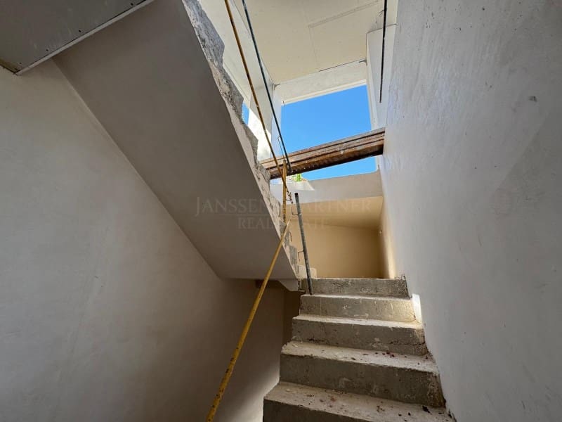 4 bedroom Villa for sale in Benissa with garage - € 3,900,000 (Ref: 9129906)