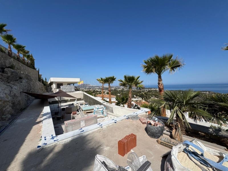 4 bedroom Villa for sale in Benissa with garage - € 3,900,000 (Ref: 9129906)