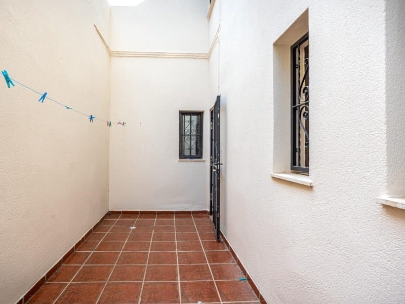 2 bedroom Apartment for sale in Orihuela Costa - € 235,000 (Ref: 9145693)