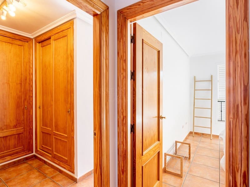 3 makuuhuone Omakotitalo vuokrattavana paikassa Altea - 2 000 € (Ref: 9147334)