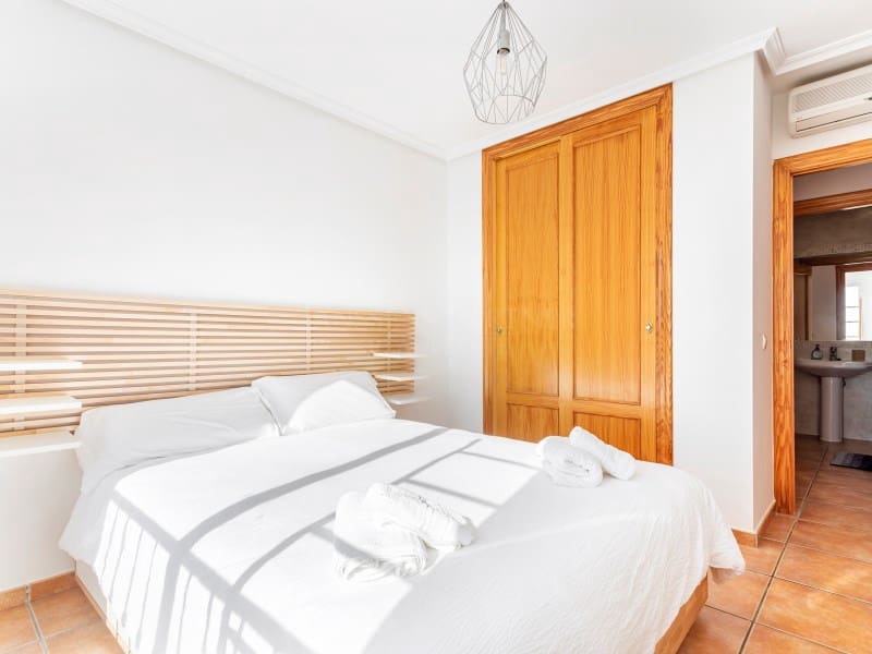 3 makuuhuone Omakotitalo vuokrattavana paikassa Altea - 2 000 € (Ref: 9147334)