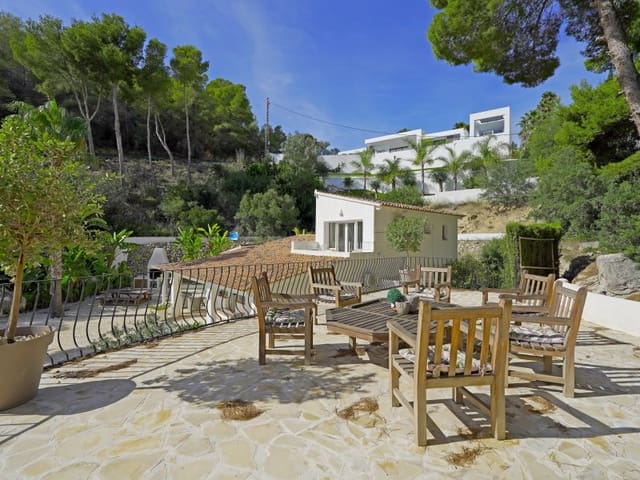 4 slaapkamer Villa te koop in Teulada Pueblo, Teulada-Moraira - € 1.270.000 (Ref: 9349387)