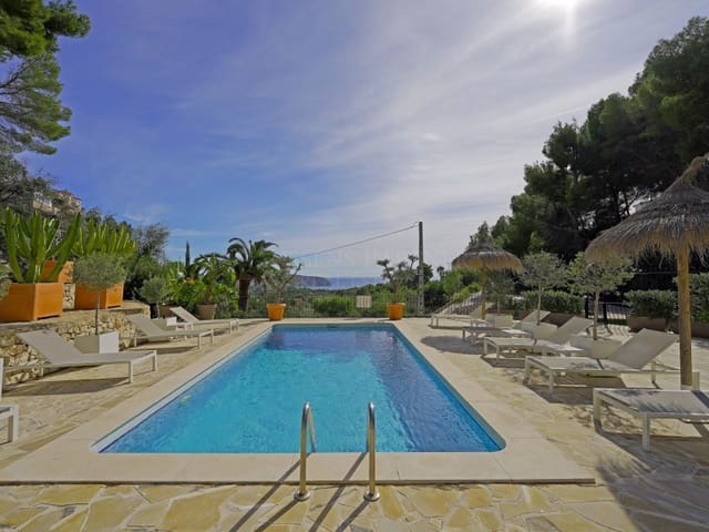 4 slaapkamer Villa te koop in Teulada Pueblo, Teulada-Moraira - € 1.270.000 (Ref: 9349387)