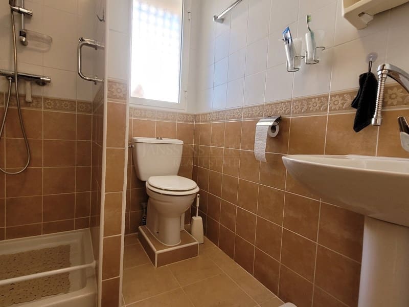 2 bedroom Apartment for sale in Monforte del Cid with pool garage - € 199,900 (Ref: 9376794)