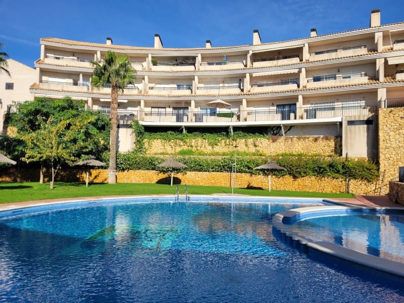 2 bedroom Apartment for sale in Monforte del Cid with pool garage - € 199,900 (Ref: 9376794)