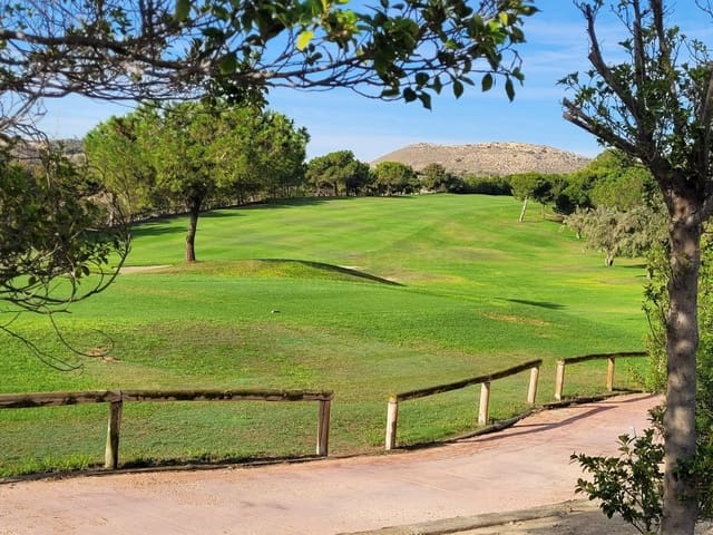 2 bedroom Apartment for sale in Monforte del Cid with pool garage - € 199,900 (Ref: 9376794)